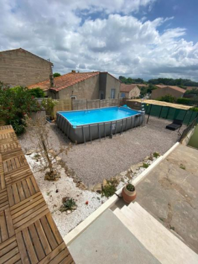 maison avec piscine pour 11 personne